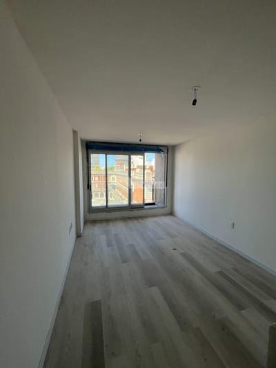 VENTA APARTAMENTO MONOAMBIENTE CORDÓN MERCEDES Y MAGALLANES  TERRAZA