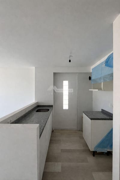 VENTA APARTAMENTO MONOAMBIENTE CORDÓN MERCEDES Y MAGALLANES ED. SOHO MERCEDES al FRENTE CON RENTA