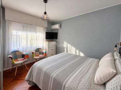 VENTA APARTAMENTO 2 DORMITORIOS MALVIN RAMBLA de CHILE PARA INVERTIR O VIVIR JUNTO AL MAR