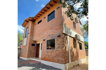CASA VENTA LUQUE CAÑADA GARAY