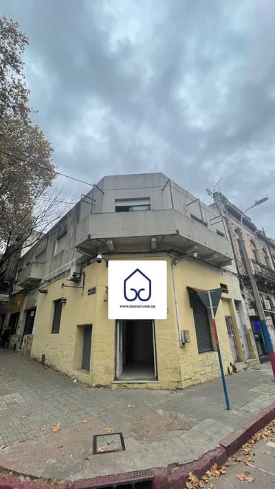 LOCAL COMERCIAL CON FRENTE A DOS CALLES DOMINGO ARAMBURÚ Y PORONGOS