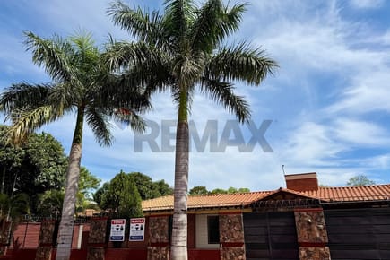 Casa - Alquiler - Itauguá, Central, Paraguay