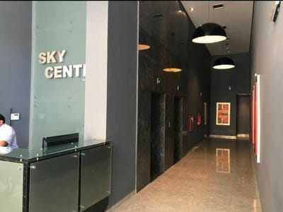 ALQUILO OFICINAS CORPORATIVAS EN VILLA MORRA