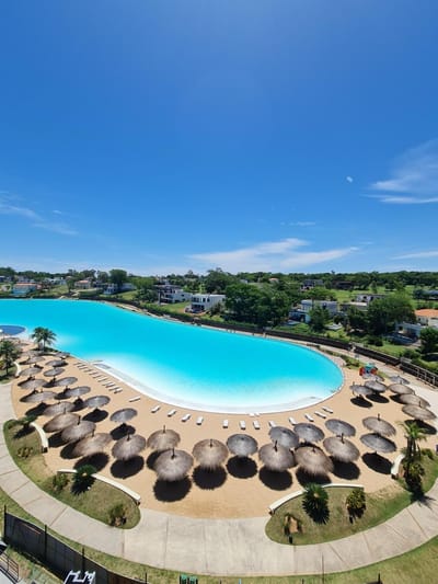 En venta departamento de 3 dormitorios en Aqua Village sanber 