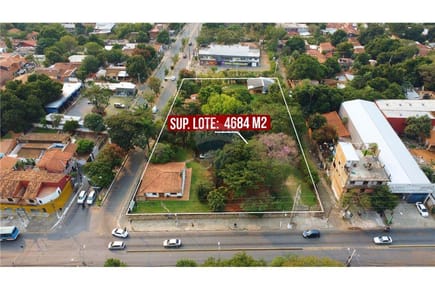 EN VENTA TERRENO EN ESQUINA SOBRE CACIQUE LAMBARE