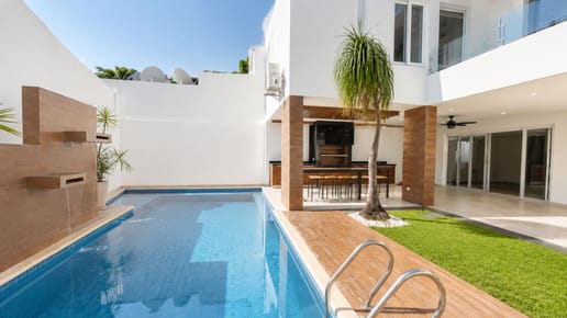 CASA EN VENTA - BARRIO NORTE
