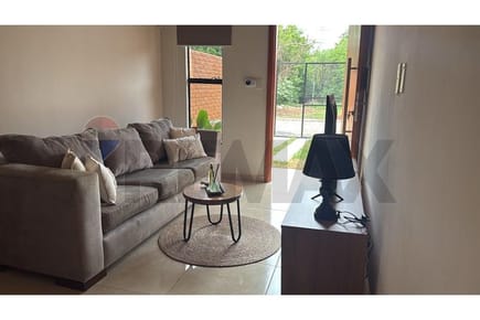 Chalet a Estrenar en Villa Elisa – Barrio Picada