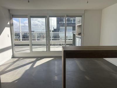 Divino Pent house a estrenar en Tres Cruces