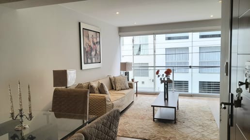 Espectacular Triplex con Excelentes Acabados en San Borja