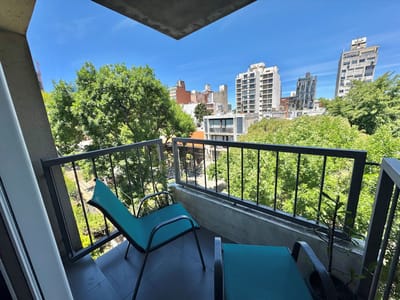 Venta Pocitos 2 dorm y garaje próx Montevideo Shopping Con Excelente Renta