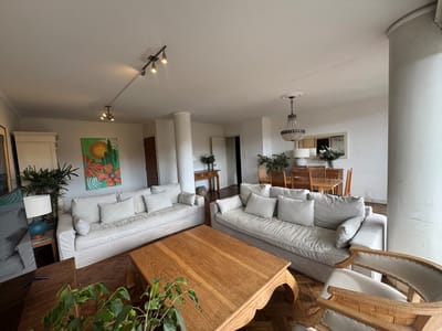 Venta apartamento 3 dormitorios sobre Leyenda Patria
