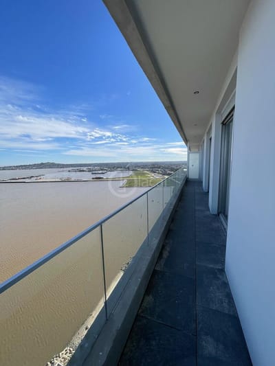 Venta | Última unidad de 3 Dormitorios en Montevideo Harbour | Piso 27 con espectacular vista a la B