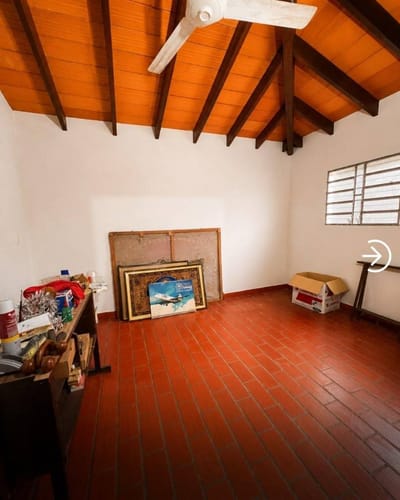 Vendo chalet en lambare 
