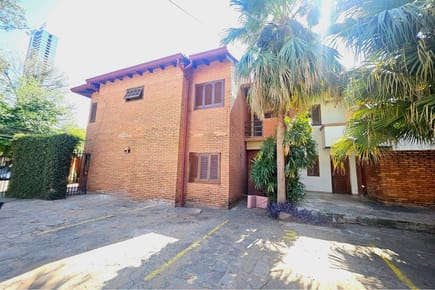 Oficina-Alquiler-Madame Lynch, Asunción