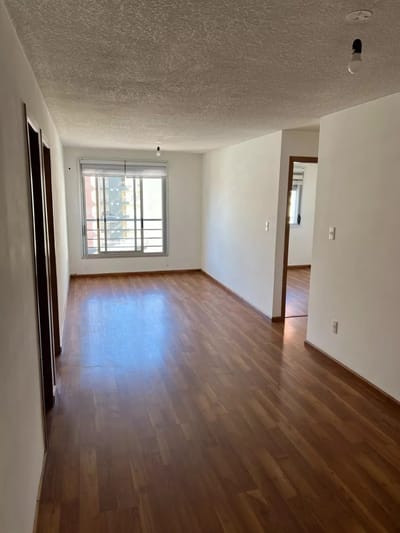 VENTA CORDON, 2 DORM Y 2 BAÑOS, PISO 7 CTA FTE, TZA LAV, GARAJE, PORT 24HS