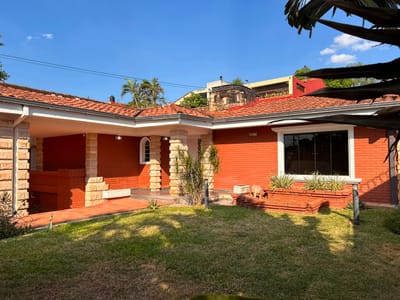 VENDO HERMOSA CASA ZONA COSTANER SUR