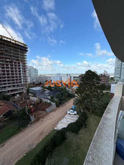 Departamento - Playa Brava