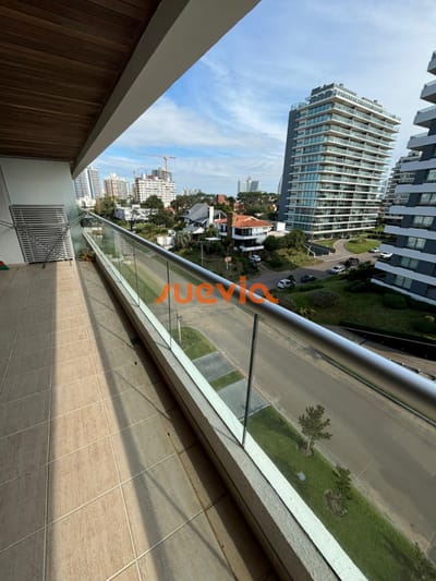 Departamento - Playa Brava