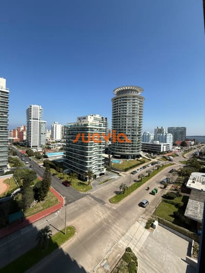 EXCELENTE APARTAMENTO A ESTRENAR EN ALQUILER DE TEMPORADA