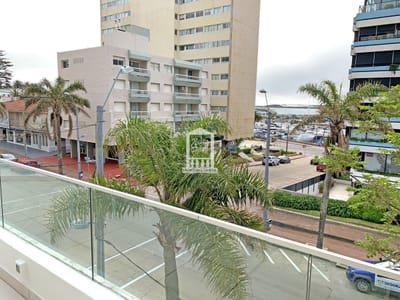 Zona Puerto, 2 dorm, moderno.