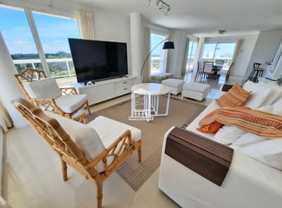 Penthouse dúplex, 3 dorm, parrillero y jacuzzi.