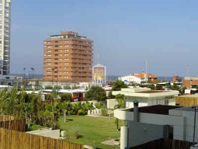 Playa Mansa, contrafrente con servicios.