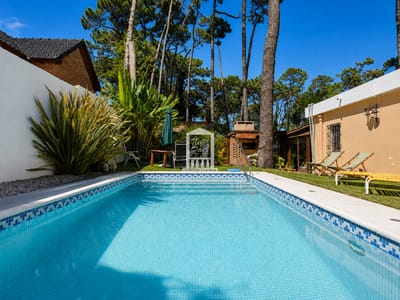 Playa mansa, 4 dormitorios, piscina climatizada