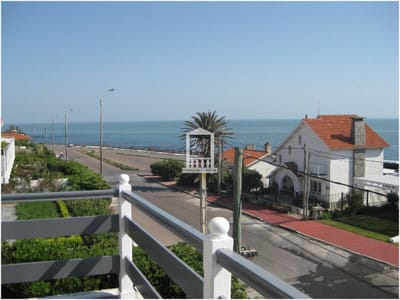 Zona del Faro, con vista al mar. 5 dormitorios.