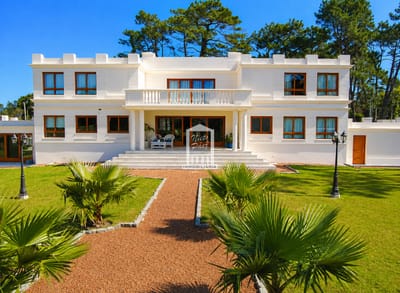 Playa Mansa, importante residencia 700 m2 construidos