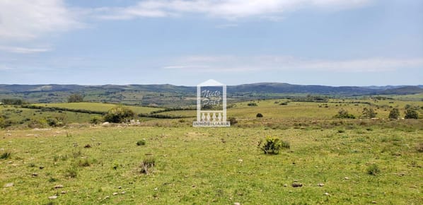 Sierra de Caracol, a 5 Km de Pueblo Edén