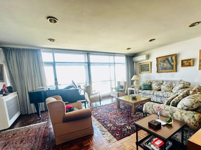 GRAN APARTAMENTO EN CENTRO SOBRE PLAZA INDEPENDENCIA 152 M2