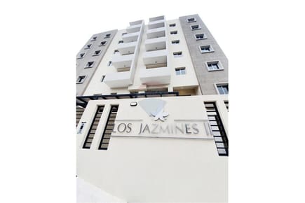 DEPARTAMENTO DE 2 DORMITORIOS Y 1 COCHERA EN BARRIO SAJONIA - ASUNCIÓN