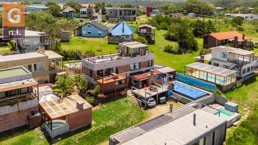 Casa en Piriápolis (Punta Colorada) Ref. 4920