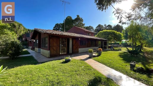 Casa en Piriápolis (Portales) Ref. 5185