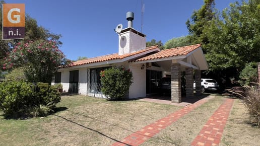 Casa en Piriápolis (Playa Hermosa) Ref. 6995