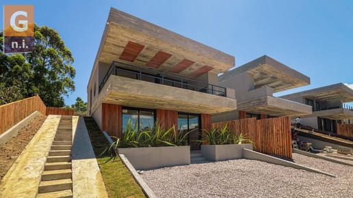 Casa en Piriápolis (Punta Colorada) Ref.7229