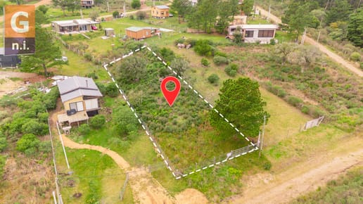 Terreno en Piriápolis (Las Flores) Ref. 7556