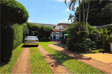 EN VENTA - AMPLIA CASA EN BARCEQUILLO SAN LORENZO