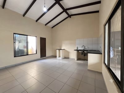 Casa En Venta Con Amplio Terreno - Zona Norte Satelite