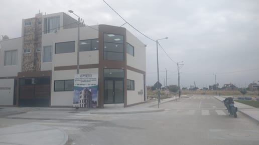 LOCAL EN VENTA – URB.ALAMEDAD DE MIRAFLORES CONTRY CLUB -  PIURA