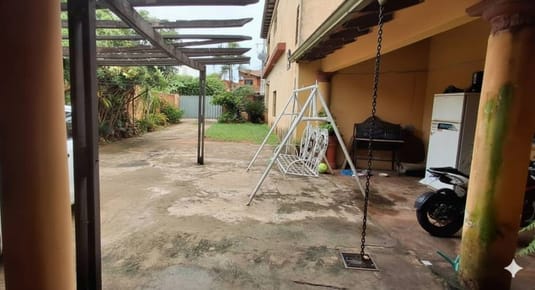 Imperdible: CASA A REFACCIONAR EN FERNANDO DE LA MORA – ZONA NORTE