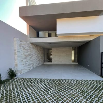 Vendo Casa A Estrenar Zona Mburucuya
