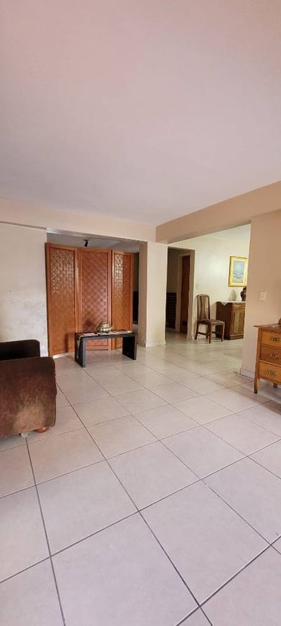 VENDO CASA EN FERNANDO DE LA MORA ZONA NORTE