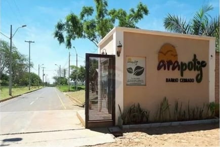 Terreno en venta ubicado en el barrio Cerrado AraPoty