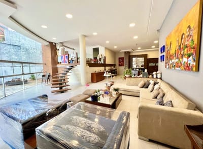 Alquiler Casa, Local Comercial