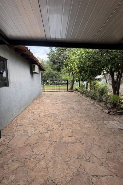 VENDO CASA EN LIMPIO ZONA ABASTO NORTE