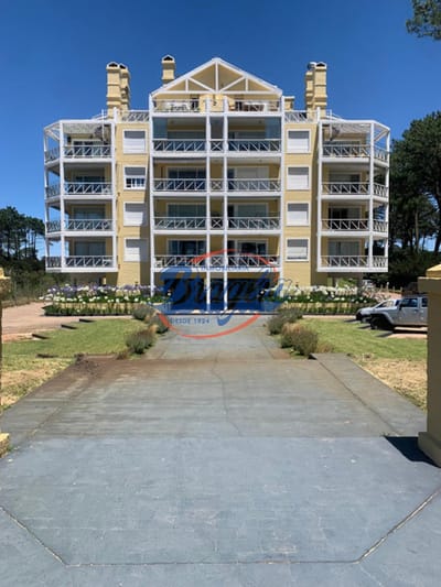 Apartamentos en Playa Brava