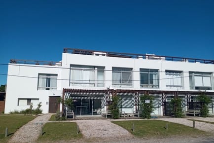 VENTA APTO 1 DORM C/TZA AZOTEA C/VISTA Y PISCINA MANANTIALES