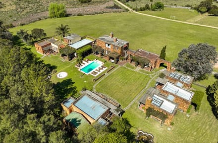 VENTA CHACRA 5 HAS 8 DORM EN SUITE, PISCINA ZNA CNO MAGDALEN