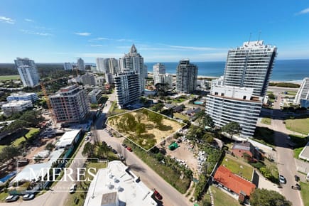 Venta lote para desarrollo - Punta del Este